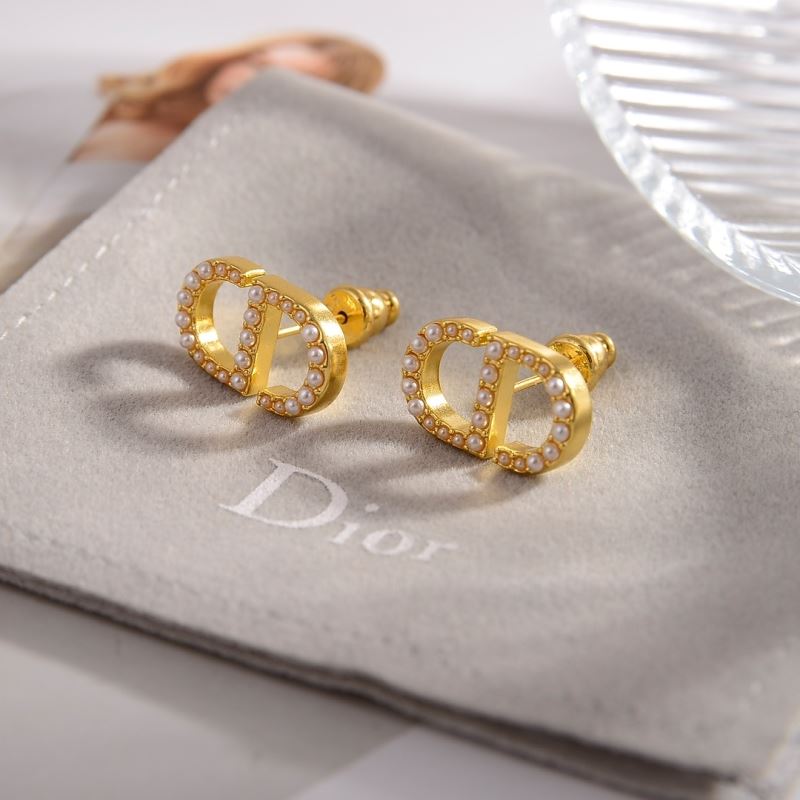 chr1st1an D10r earrings